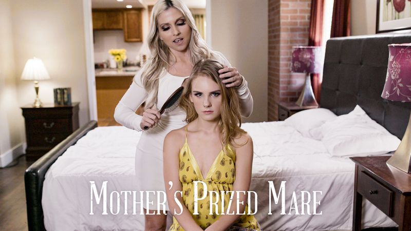 Yegua preciada de mamá ft. Christie Stevens y Natalie Knight 51986_01_01