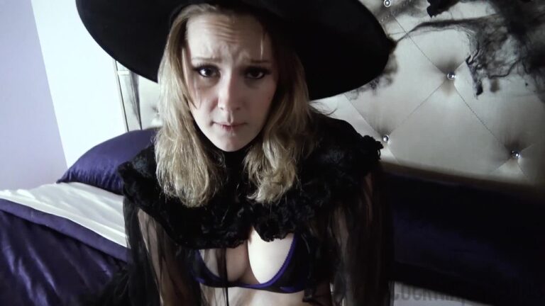 Smarty Kat 314 - Hijastro Consuela a La Madrastra En Halloween sub