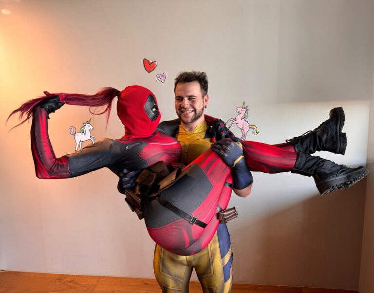 Octokuro - Wolverine y Deadpool. Mierda de superhéroe