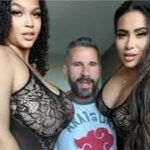 Trío anal de Ashlyn Peaks y Carmela Clutch con Manuel subtitulos en español subtitulos en español Trío anal de Ashlyn Peaks y Carmela Clutch con Manuel